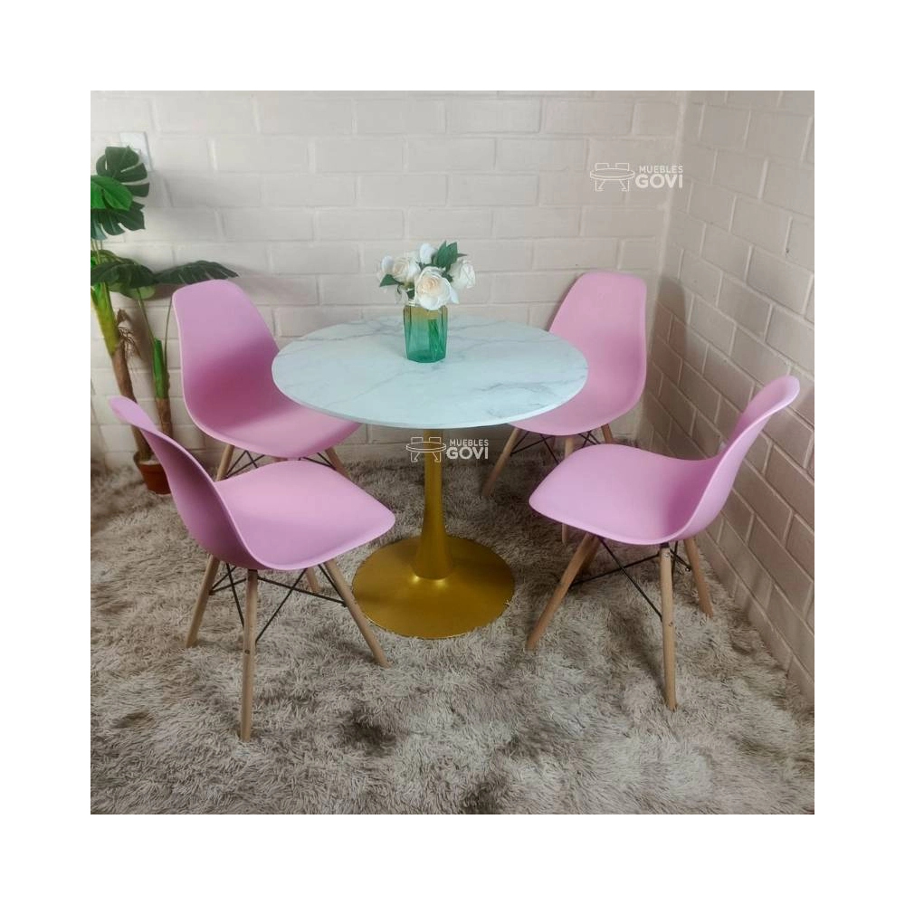 Comedor Unare: Mesa Tulip Gold + Sillas Eames