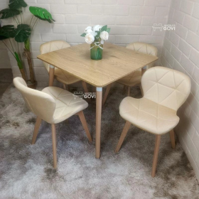 Comedor Perijá con Mesa Cuadrada MDF + Sillas Radar Velvet Tapizadas en Felpa