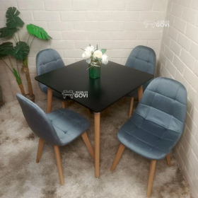 Comedor Urao con Mesa Cuadrada MDF 80x80 cm + Sillas Capitone Tapizadas en Felpa