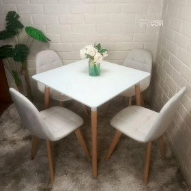 Comedor Urao con Mesa Cuadrada MDF 80x80 cm + Sillas Capitone Tapizadas en Felpa
