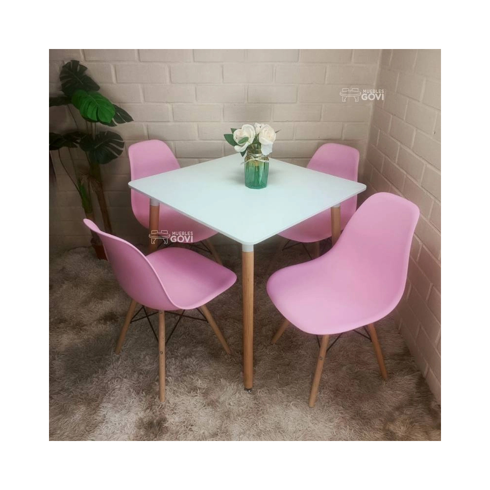Comedor Merida Mesa Cuadrada 80x80cm  y Sillas Eames