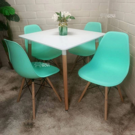 Comedor Merida Mesa Cuadrada 80x80cm  y Sillas Eames