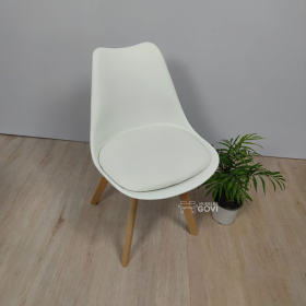 Silla Tulip