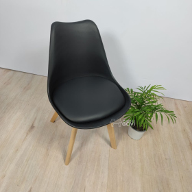 Silla Tulip