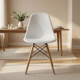 Silla Eames DSW Polipropileno Patas de Madera Haya · Silla Eames