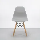 Silla Eames DSW Polipropileno Patas de Madera Haya · Silla Eames