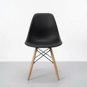 Silla Eames DSW Polipropileno Patas de Madera Haya · Silla Eames