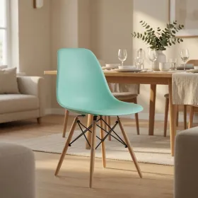 Silla Eames DSW Polipropileno Patas de Madera Haya · Silla Eames