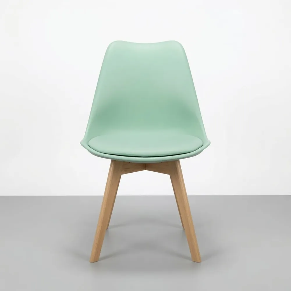 Silla Tulip Acolchada Ecocuero Patas de Madera Haya · Silla Tulip