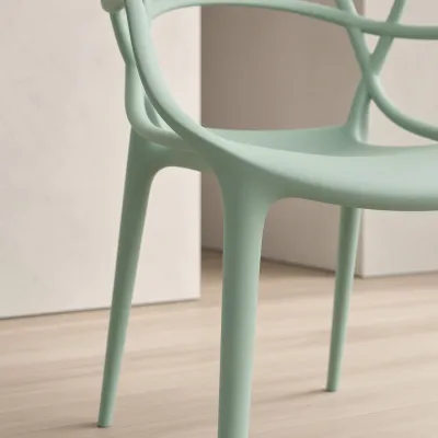 Silla Master Polipropileno Apilable Interior Exterior