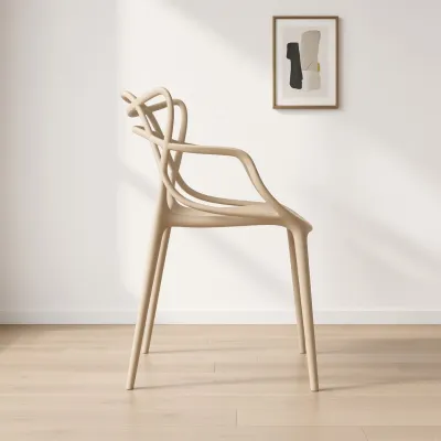Silla Master Polipropileno Apilable Interior Exterior