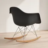 Silla Mecedora Eames con Brazos Lactancia Haya Alemana