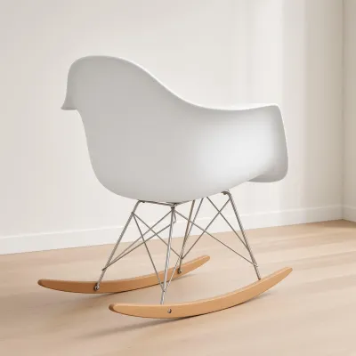 Silla Mecedora Eames con Brazos Lactancia Haya Alemana