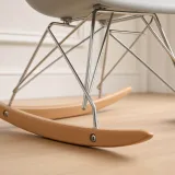 Silla Mecedora Eames con Brazos Lactancia Haya Alemana