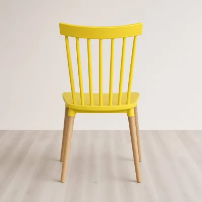 Silla Windsor Polipropileno Patas de Madera Haya Alemana