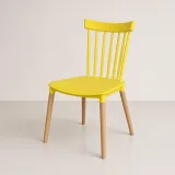 Silla Windsor Polipropileno Patas de Madera Haya Alemana