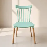 Silla Windsor Polipropileno Patas de Madera Haya Alemana