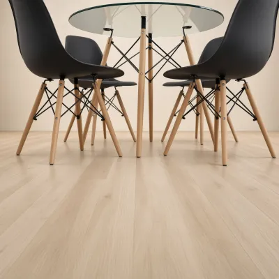 Comedor Mesa Redonda Vidrio 100cm 4 Sillas Eames Polipropileno