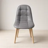 Silla Capitoné Ecocuero Vintage Patas de Madera de Haya